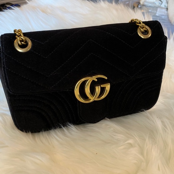 Handbags - Gorgeous Black Velvet Quilted Purse